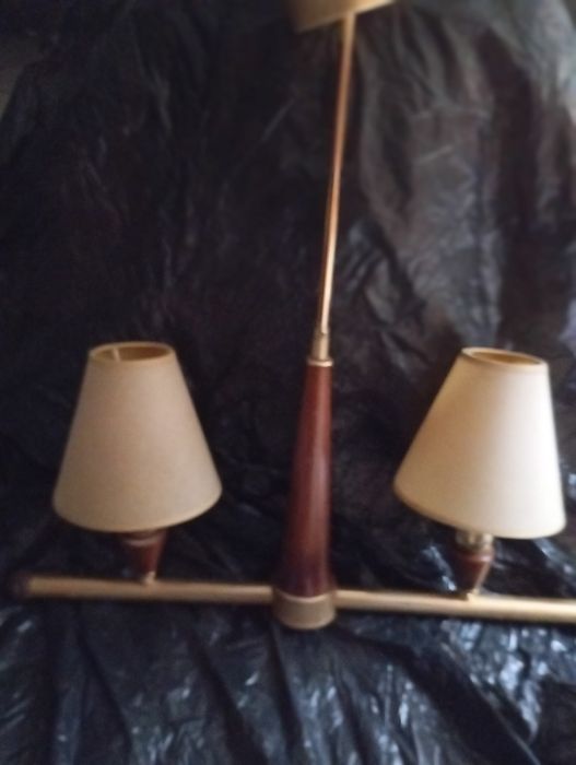 Candeeiro usado em bom estado