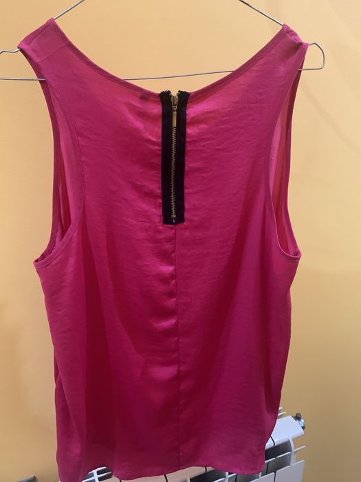 Blusa de mangas cavas rosa-choque “Stradivarius” tamanho XL