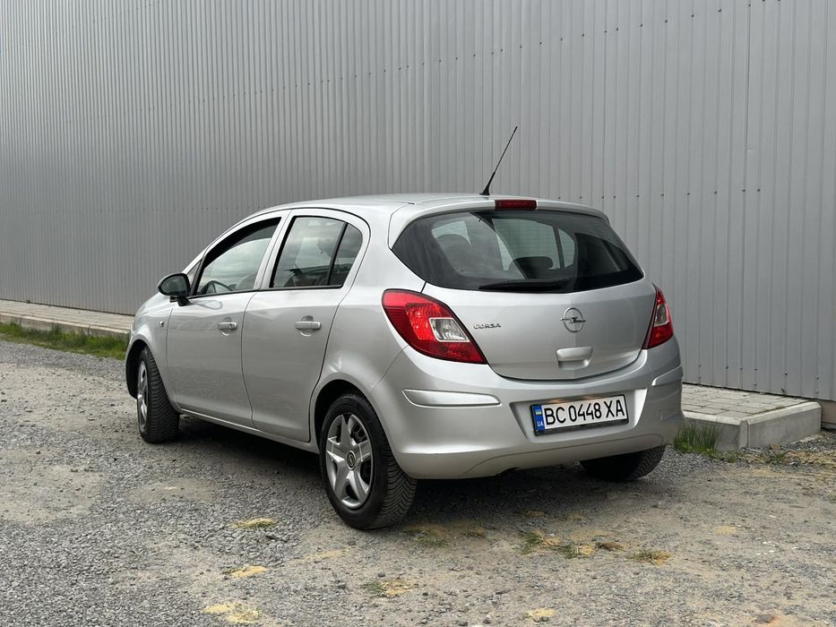 OPEL Corsa .       .