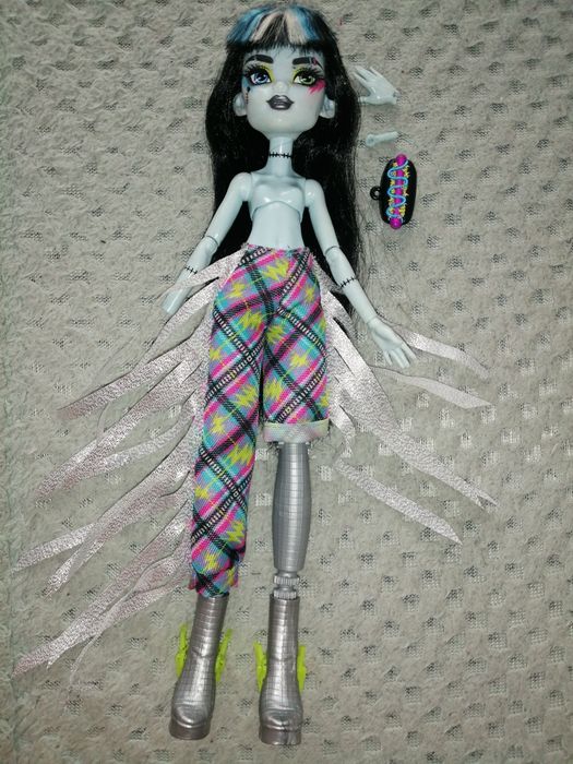 Lalka monster high Frankie Stein