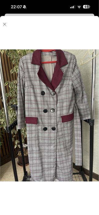 Тренч,пальто жіноче,плащ