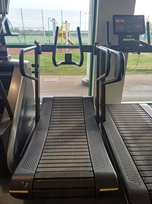 83x Zestaw Technogym Skill, Excite Unity 3.0 & Pure | Premium Siłownia