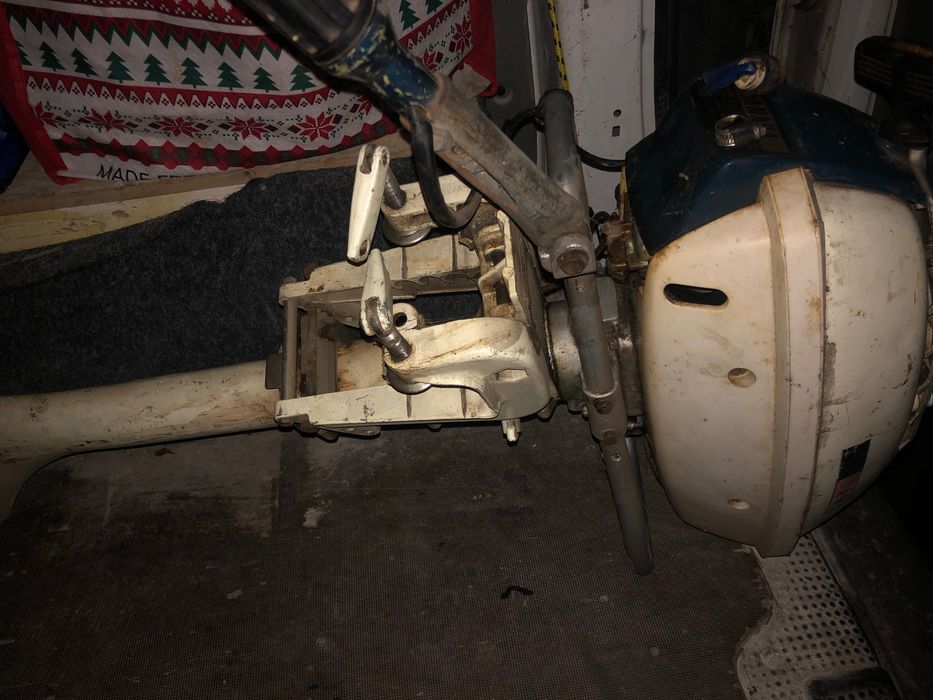 YAMAHA silnik zaburtowy do łódki.