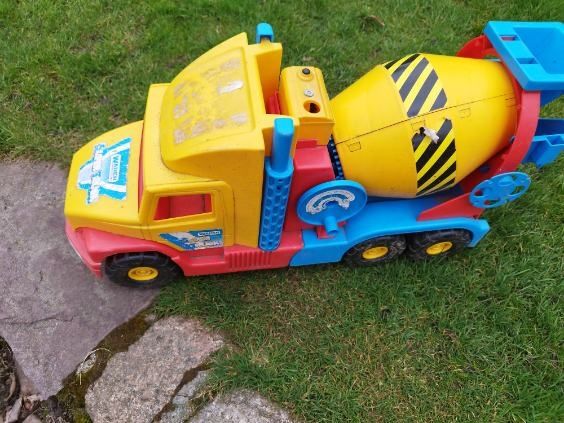 Samochód wader dla dziecka  laweta  betoniarka