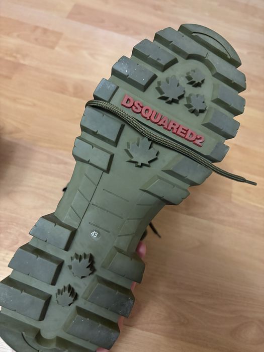 Кросівки/черевики  dsquared2 нові
