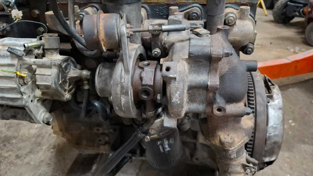 Motor Nissan BD30