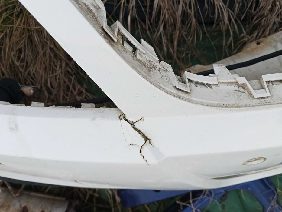 Zderzak Vectra c Signum Lift spryski, czujniki