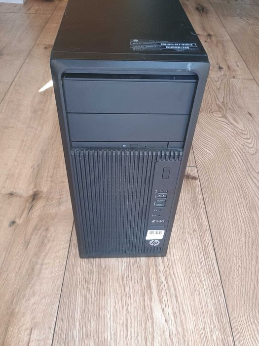 Stacja robocza HP Z240 | Xeon E3-1245 v6 | 64 GB RAM DDR4 2400 | nVMe 512 GB | zintegrowane GPU