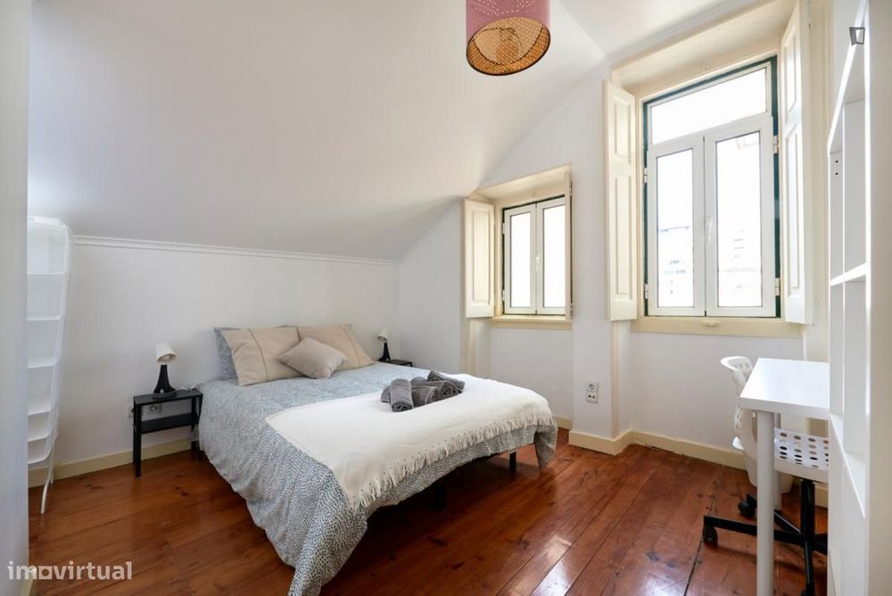 Quarto - localizado em Avenida da Liberdade Lisbon