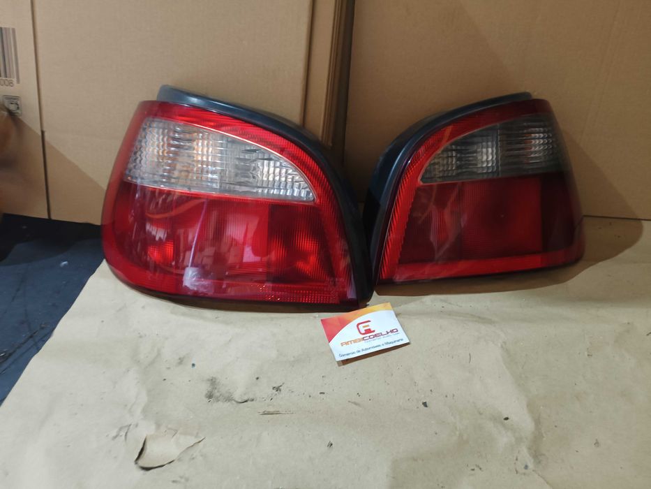 Ref017 farois mitsubish lancer farolins skoda fabia 01 farolins megane