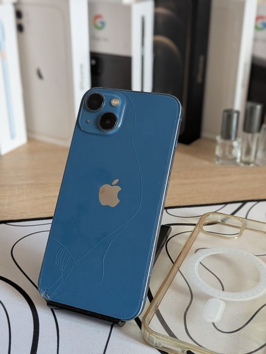 iPhone 13 (256gb)