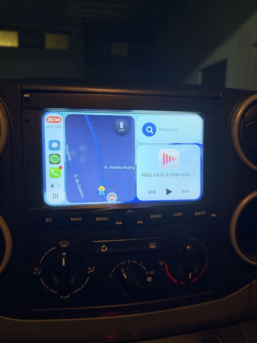 Radio Android carplay Citroen Berlingo Peugeot Partner