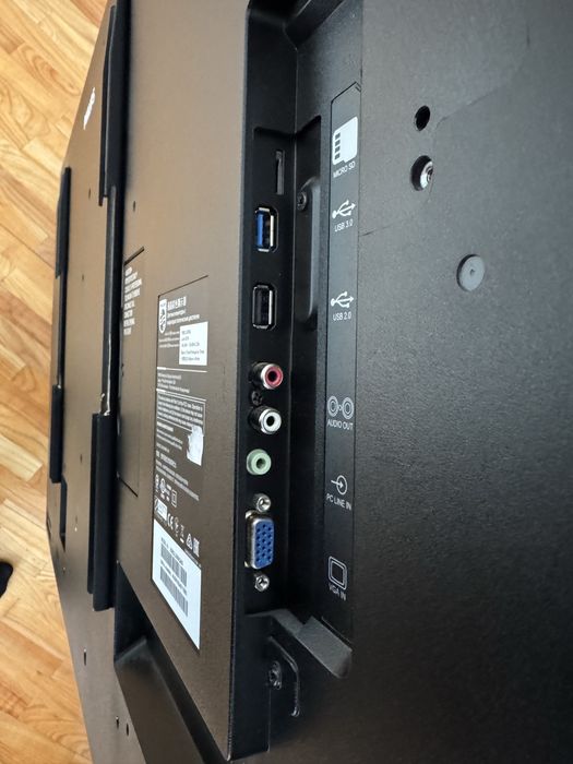 Philips 55 LED панель