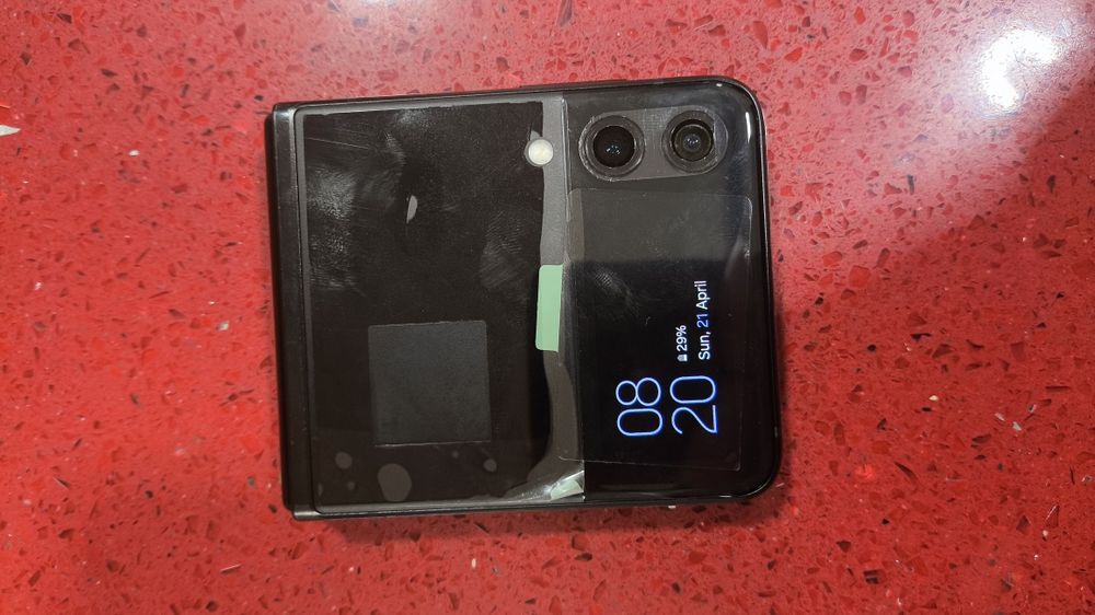 Samsung z flip 128g