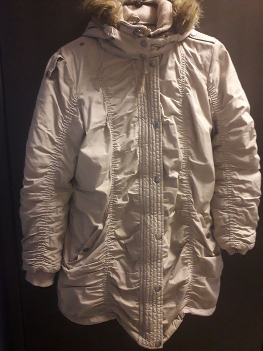 Zimowa kurtka ciążowa rozmiar 42