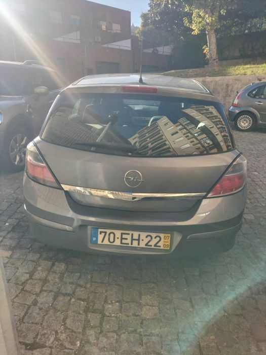 Opel Astra 1.6 – 2007 | Nacional | 83.000 km