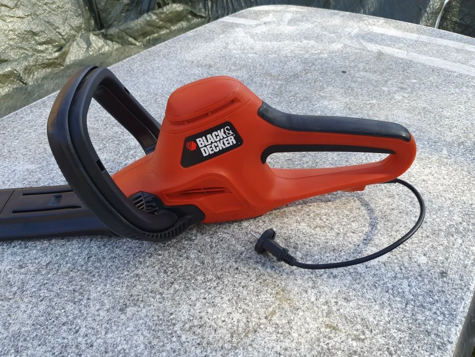 Nożyce do żywopłotu Black&Decker