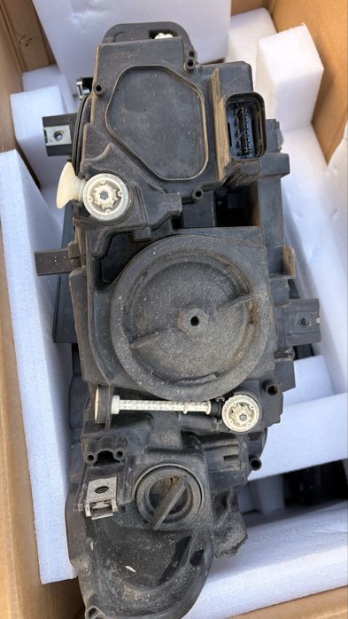 Фари bmw f30 галоген США ціна за комплект