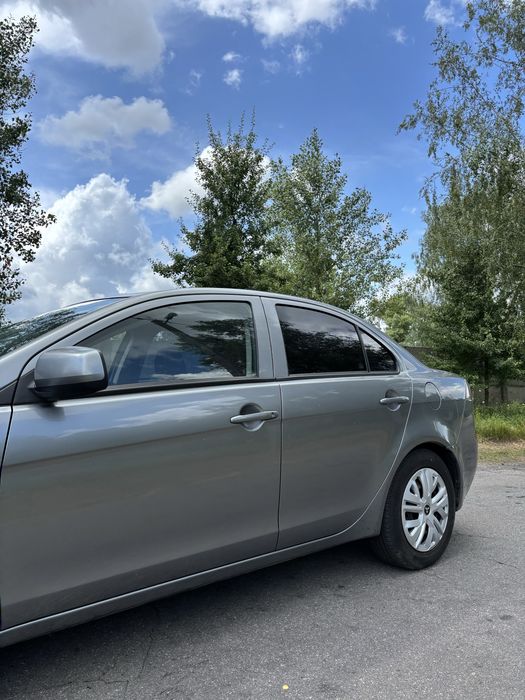 Mitsubishi Lancer 2014