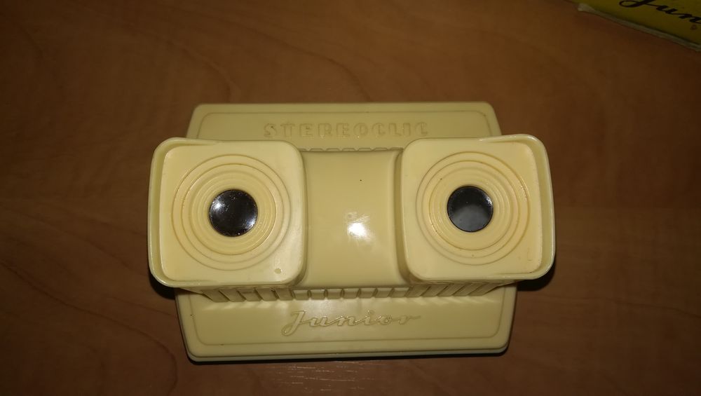 Stereoclic Junior 3D Viewer + 2 Fitas alusivas a Fátima (anos 60)
