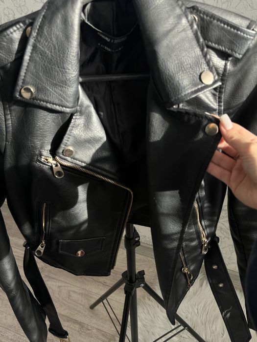 Кожанка, курточка весна осінь чорна