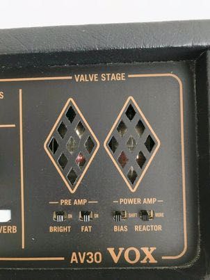 Amp Guitarra combo Vox AV30