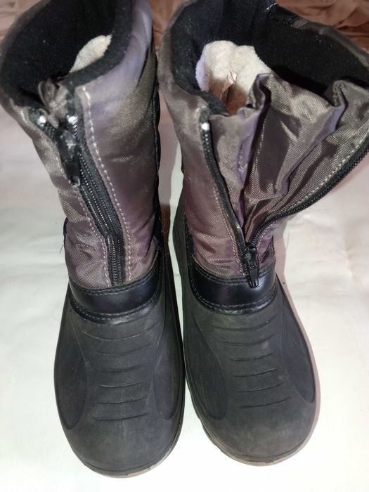 Зимові чобітки р. 33  Scarpe e Scarpe S.P.A.