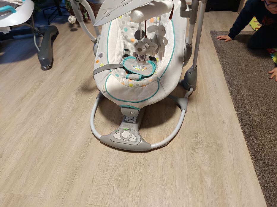 Baloiço eléctrico  para bebé – em ótimo estado