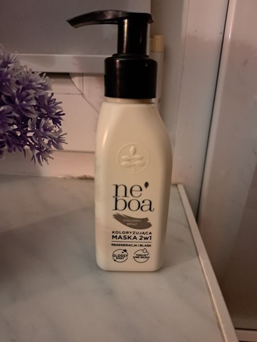 Maska koloryzująca włosy