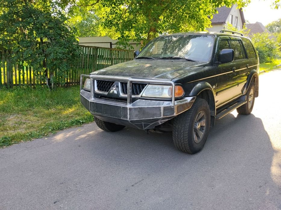 Бампер силовий металевий Mitsubishi Pajero Sport