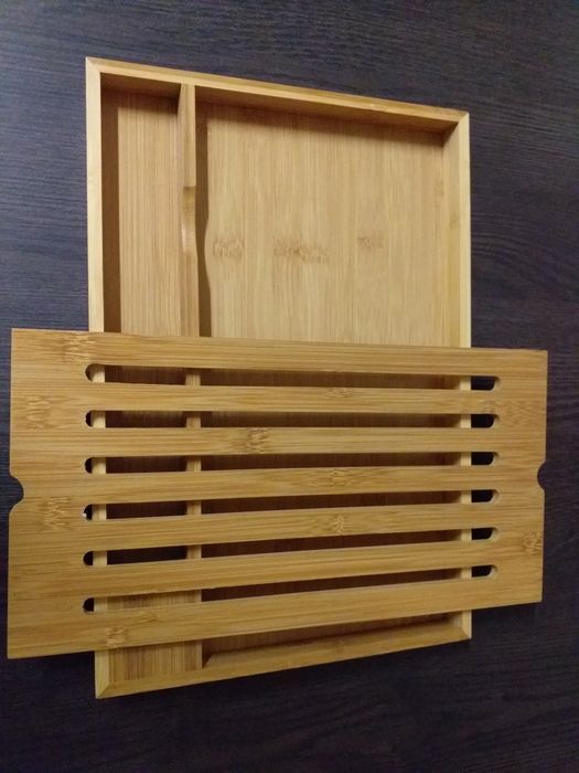 NEW BAMBOO SET OF 4 ITEMS, 2 PRICES, HAND DELIVERY, SEE AREAS FOR WEEKDAY DELIVERY