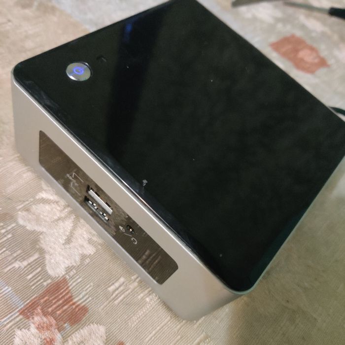 Міні-ПК Intel NUC