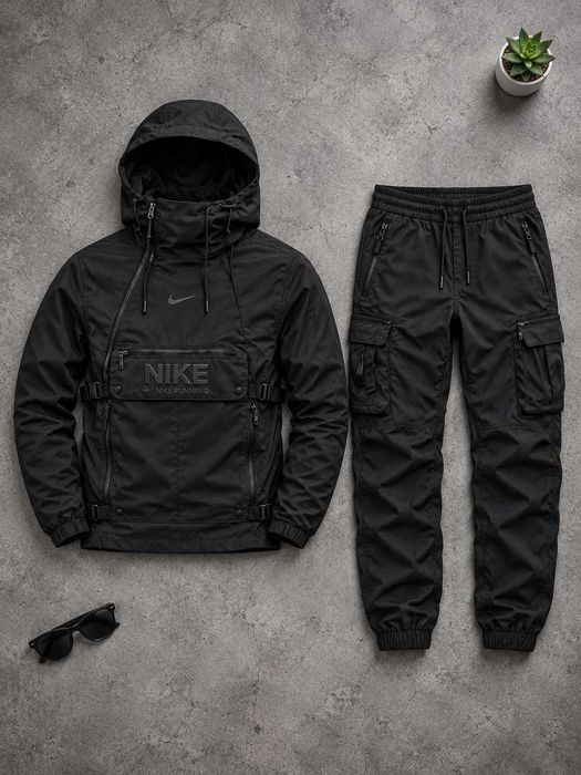 Спортивний костюм Nike анорак і штани карго водовідштовхувальний чорний (S-3XL)