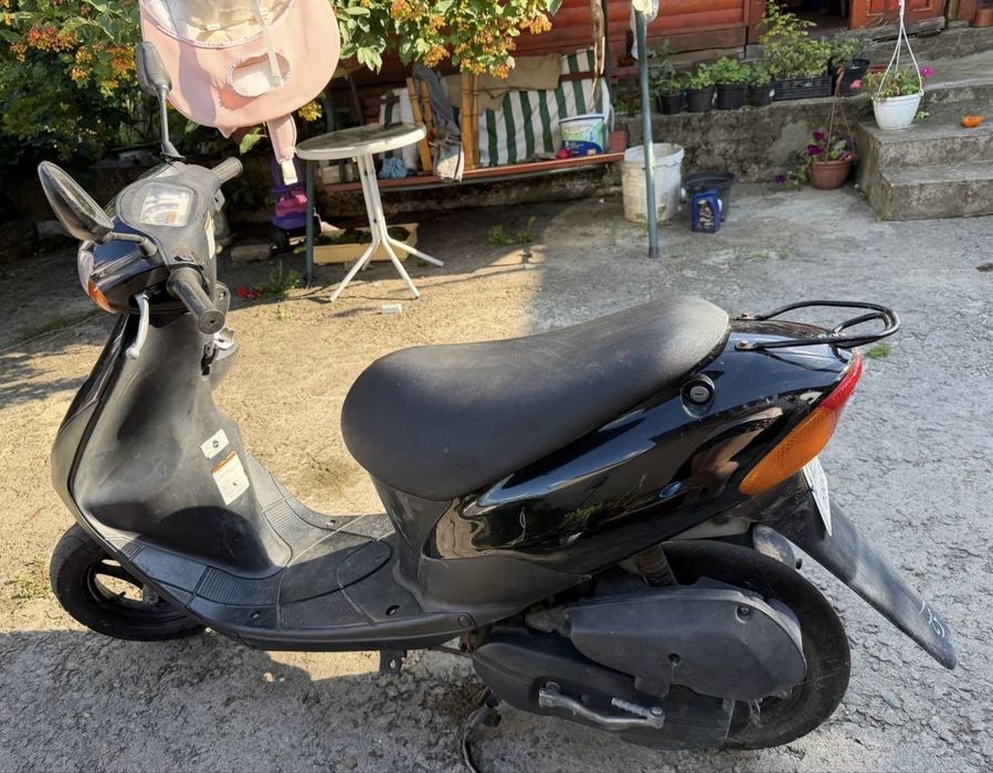 Продам мопед Suzuki Lets 50 кубовий з тех паспортом