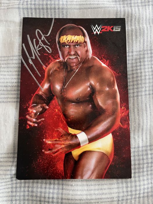 Funko Pop Hulk Hogan exclusivo + postal assinado