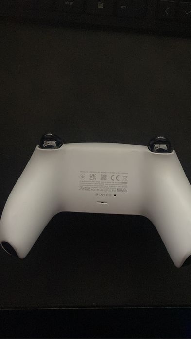 PS5 825GB (com disco) + Comando