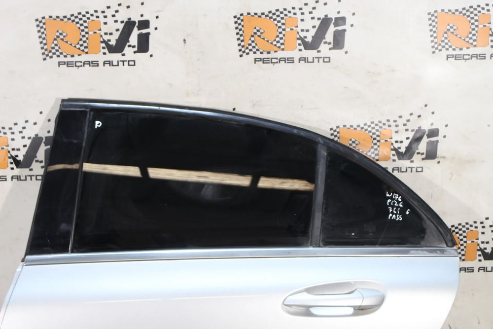 Porta trás esquerda MERCEDES-BENZ Classe A (W176)