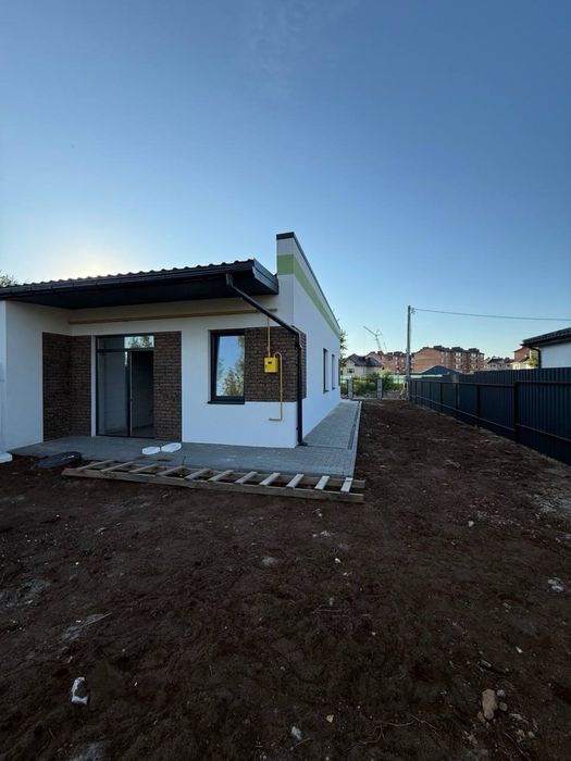 Продаж готового одноповерхового таун хауса. Ворзель ( виїзд на Ірпінь)