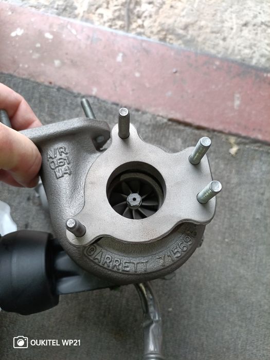 Турбина на двигун G9T