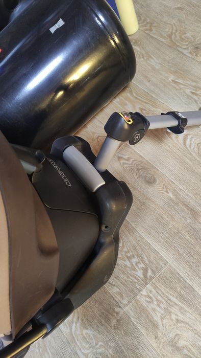 Автокрісло дитяче