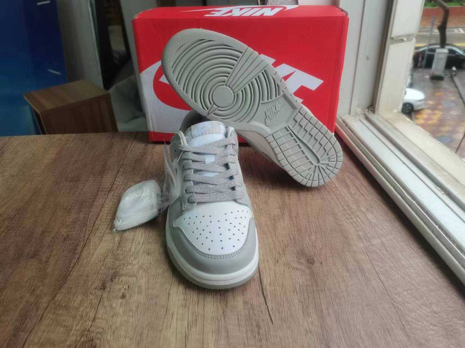 Trampki Nike Dunk Low Grey Fog Buty damskie Rozmiar 37