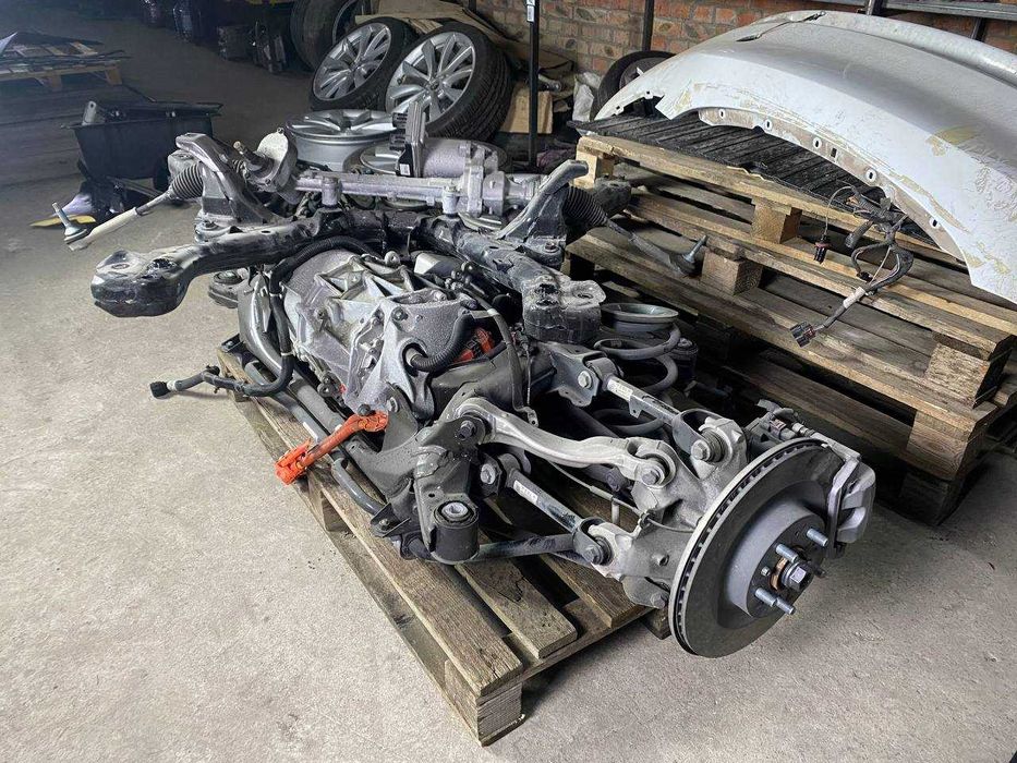 Підвіска Tesla Model Y 2021