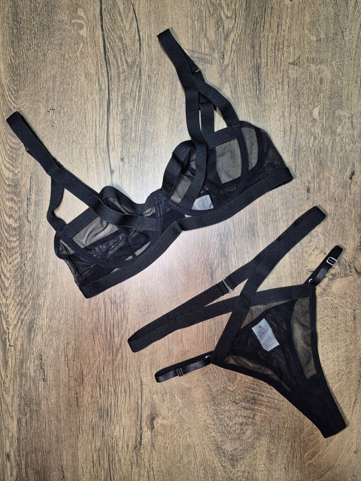 Комплект білизни, жіноча білизна, бра, стрінги