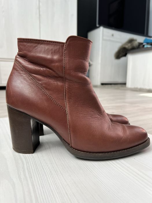 Brązowe skórzane ocieplane botki Acord Lavorazione Artigiana 39