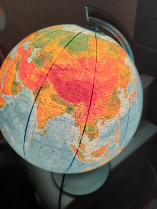 Podświetlany globus polityczno - fizyczny 25cm. Zachem Garwolin