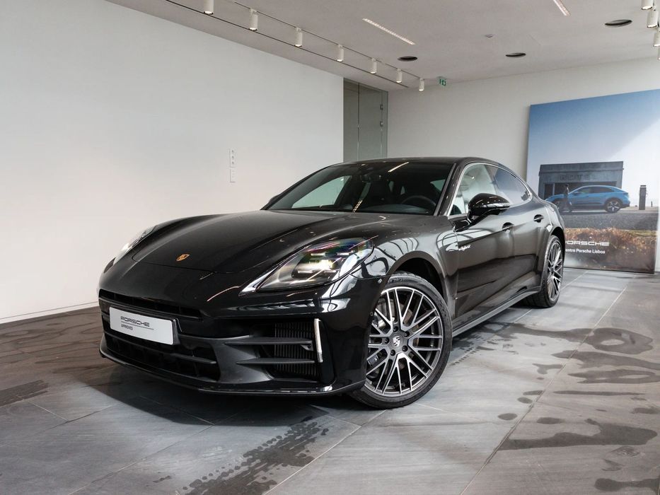Porsche Panamera 4 E-Hybrid