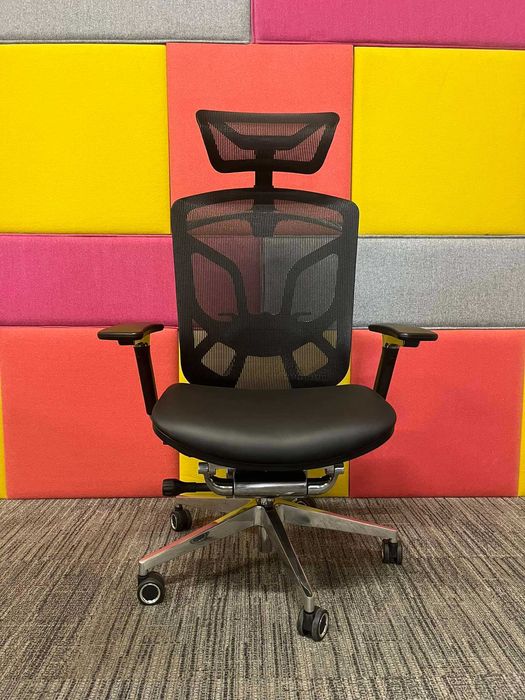 NOWY Fotel biurowy obrotowy ergonomiczny Ergoup Butterfly czarny skóra