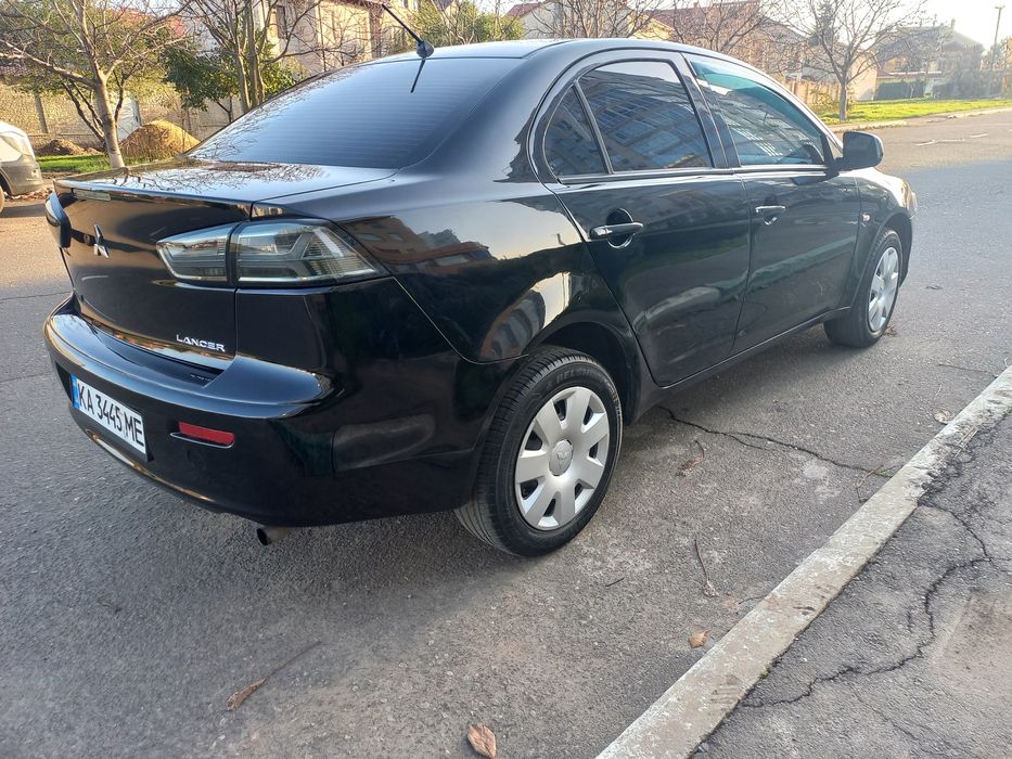 Mitsubishi Lancer X газ/бензин