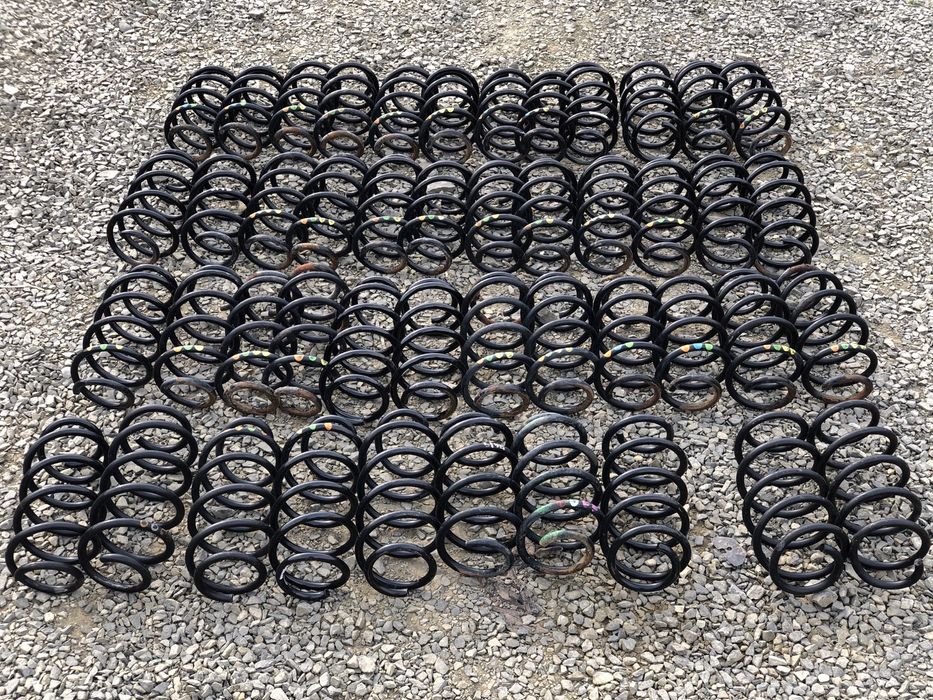 Пружини передние Пассат Б6 передні пружини Passat B6 пружини Пассат Б6