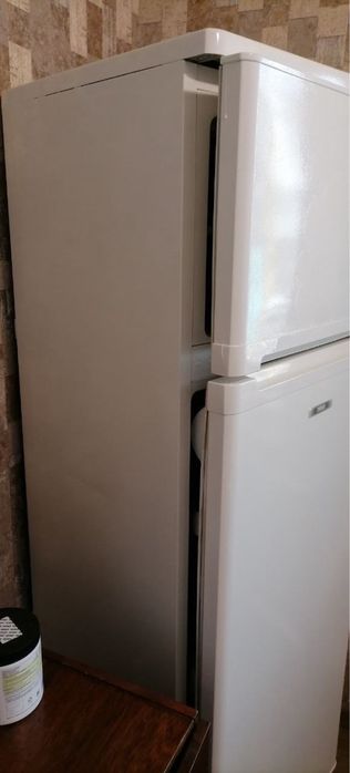 Холодильник Zanussi